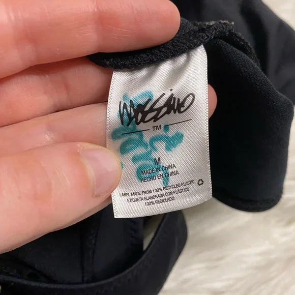 Mossimo size Medium black one piece swimsuit - Picture 4 of 12